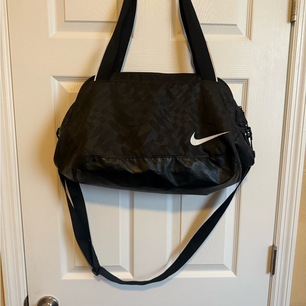 Nike C72 Legend 2.0 Gym Duffle Club Bag